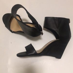Jessica Simpson Wedge
